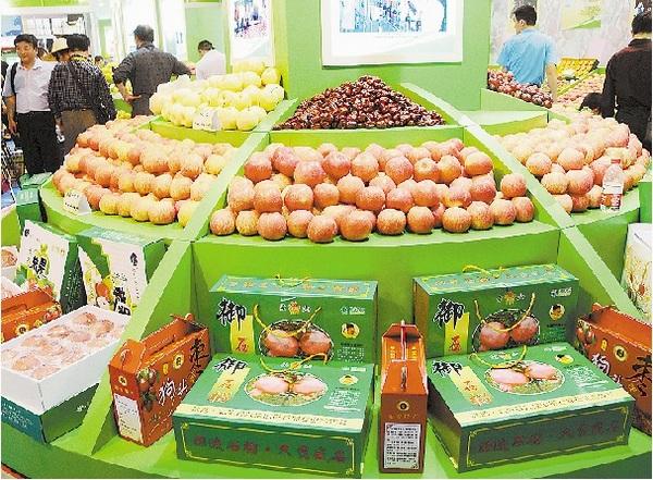 德合鑫農(nóng)副產(chǎn)品展銷會“廣西行”啟動，首站百色 點(diǎn)燃區(qū)域特色，助力鄉(xiāng)村振興